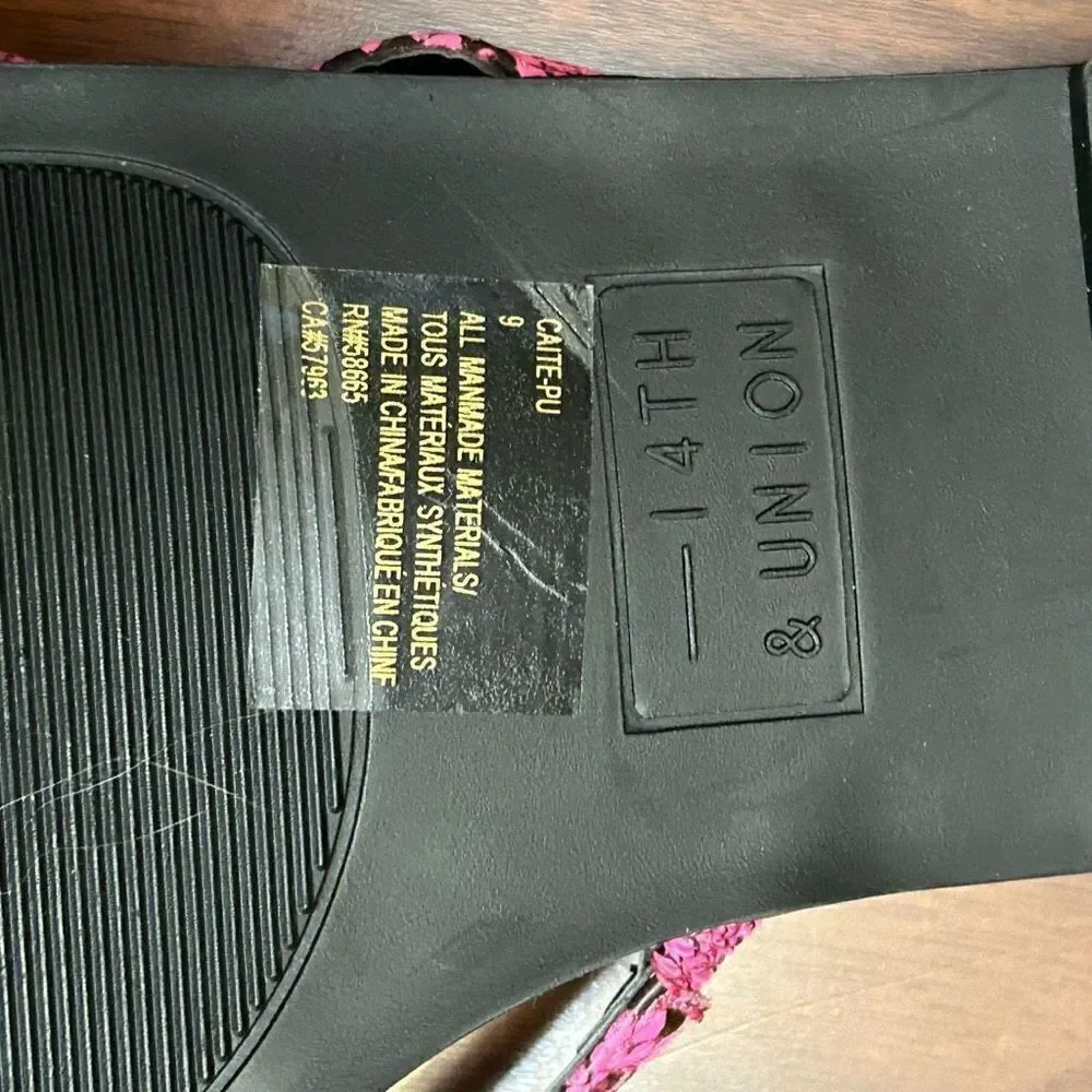 14th & Union size 9‎ pink & black snakeskin thong sandal NWOT